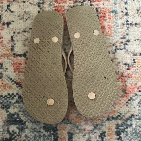 Tory Burch Rose Gold Sandals with Bohemian Pattern - Picture 3 of 4